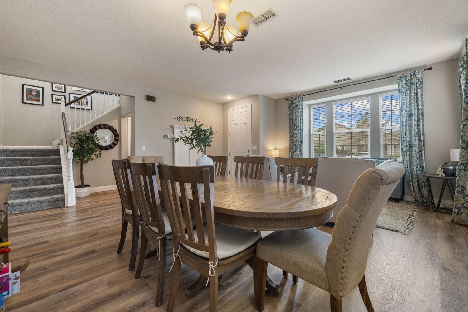 Enclave Drive, Turlock, California image 9