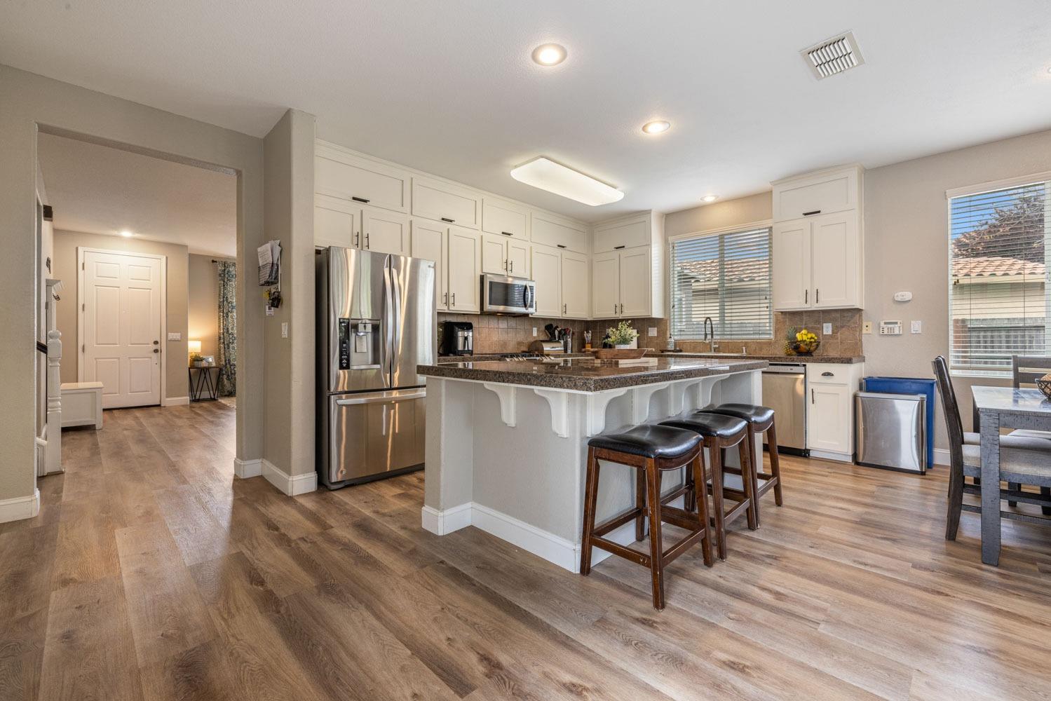 Enclave Drive, Turlock, California image 15