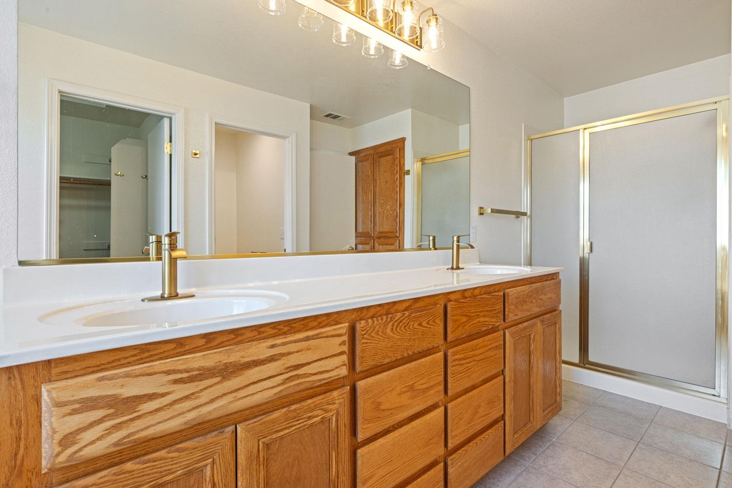 Detail Gallery Image 36 of 51 For 4214 Maddie Cir, Stockton,  CA 95209 - 4 Beds | 3 Baths