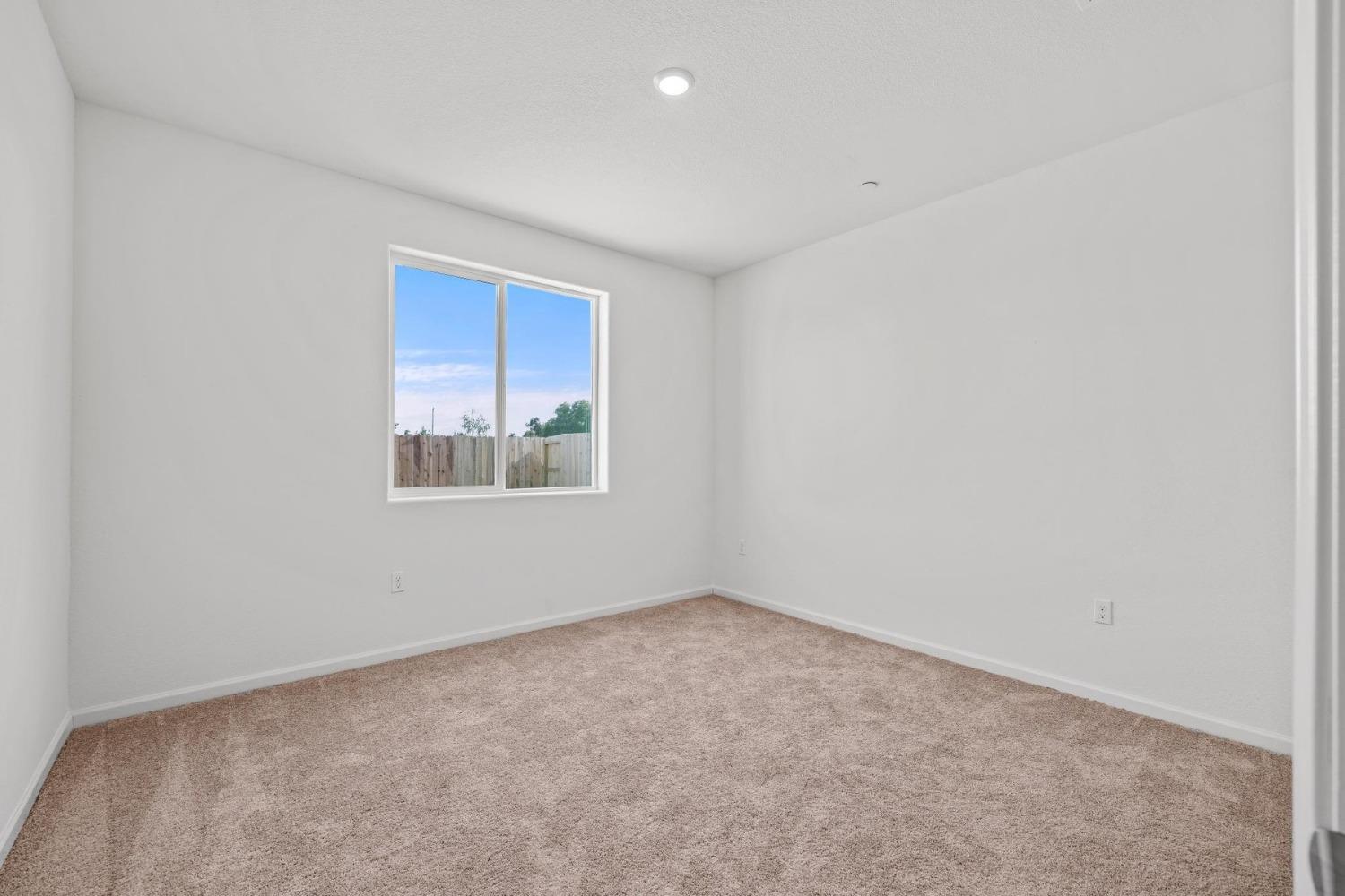 Detail Gallery Image 13 of 18 For 4508 Santa Fe St, Riverbank,  CA 95367 - 3 Beds | 2 Baths