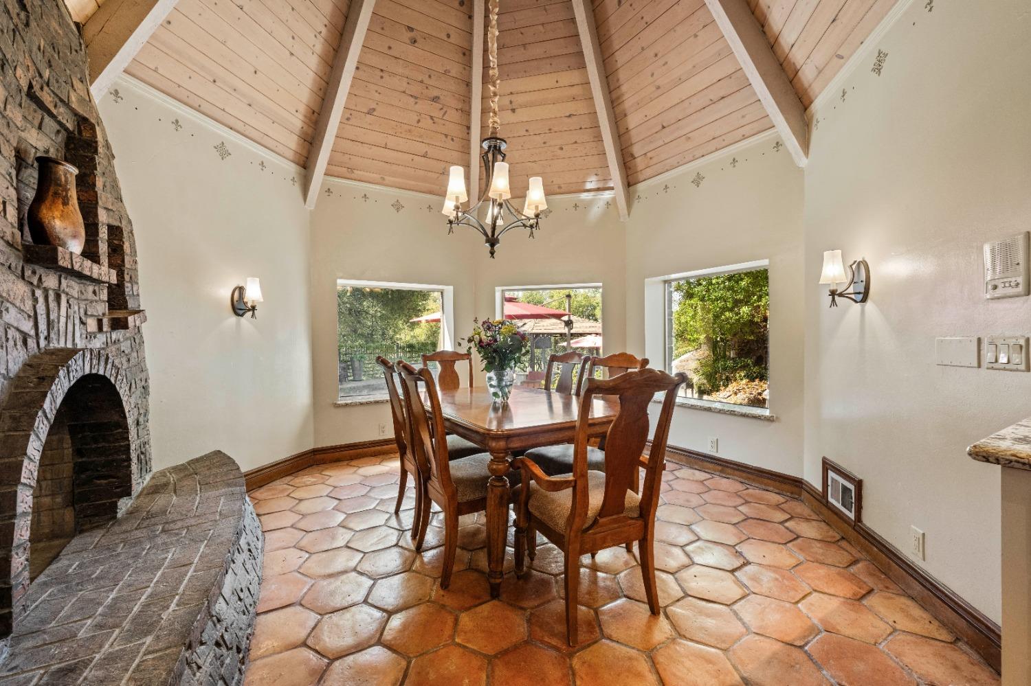 Detail Gallery Image 41 of 76 For 5966 Ridge Park Dr, Loomis,  CA 95650 - 5 Beds | 4/2 Baths