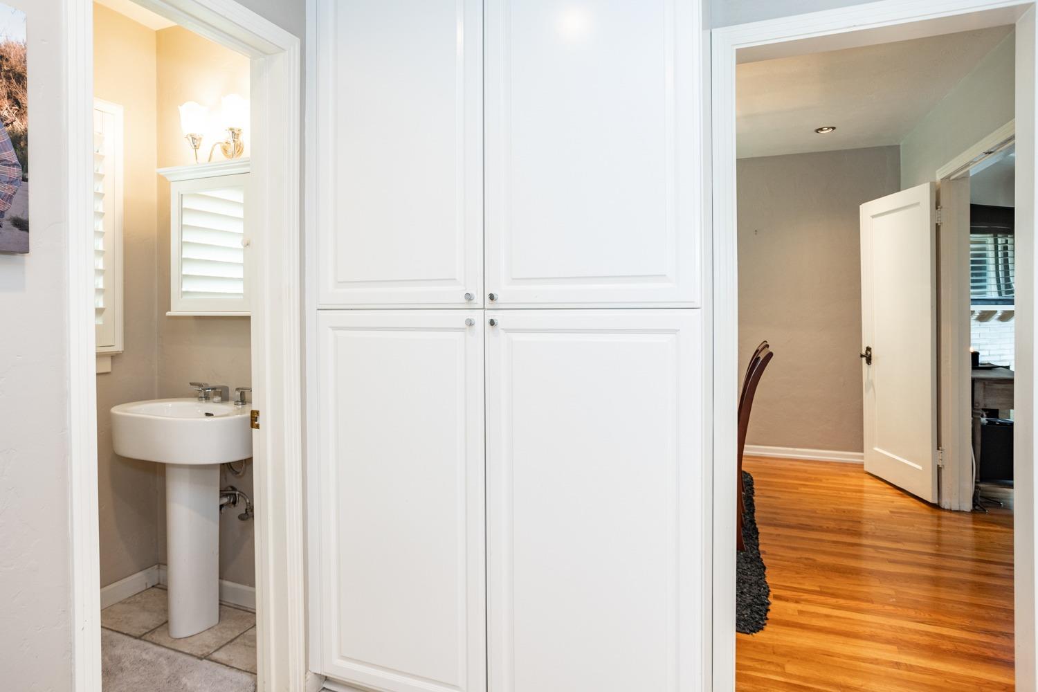 Detail Gallery Image 15 of 32 For 901 Princeton Ave, Modesto,  CA 95350 - 3 Beds | 2/1 Baths