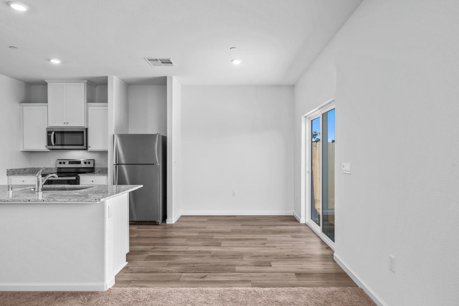 Detail Gallery Image 11 of 18 For 4508 Santa Fe St, Riverbank,  CA 95367 - 3 Beds | 2 Baths