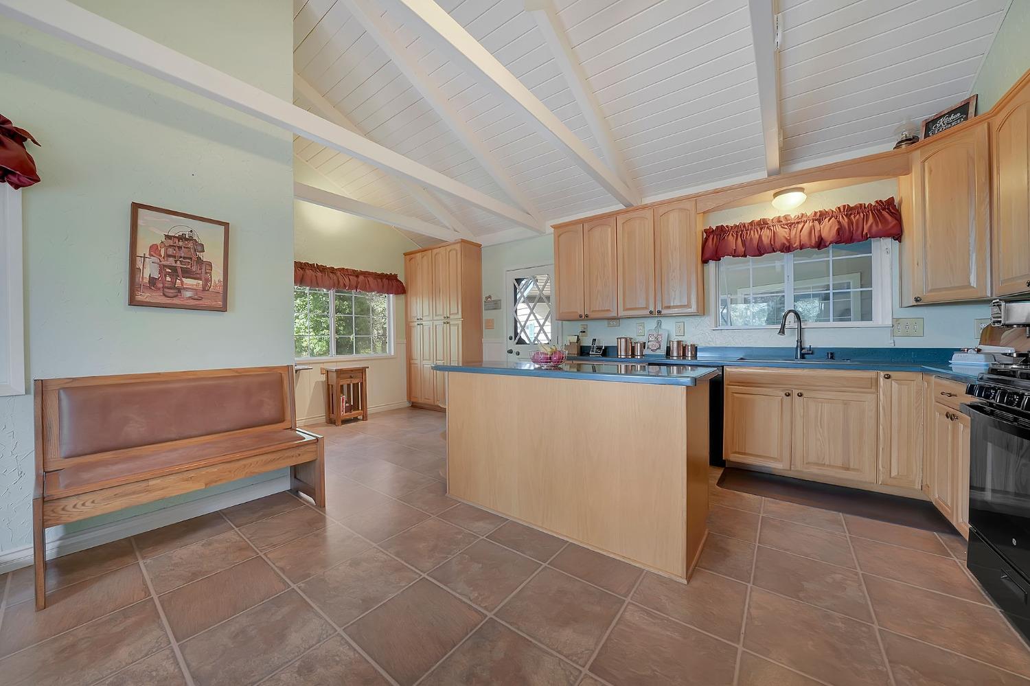 Detail Gallery Image 27 of 78 For 19630 Charleston Road, Volcano,  CA 95689 - 3 Beds | 3/1 Baths