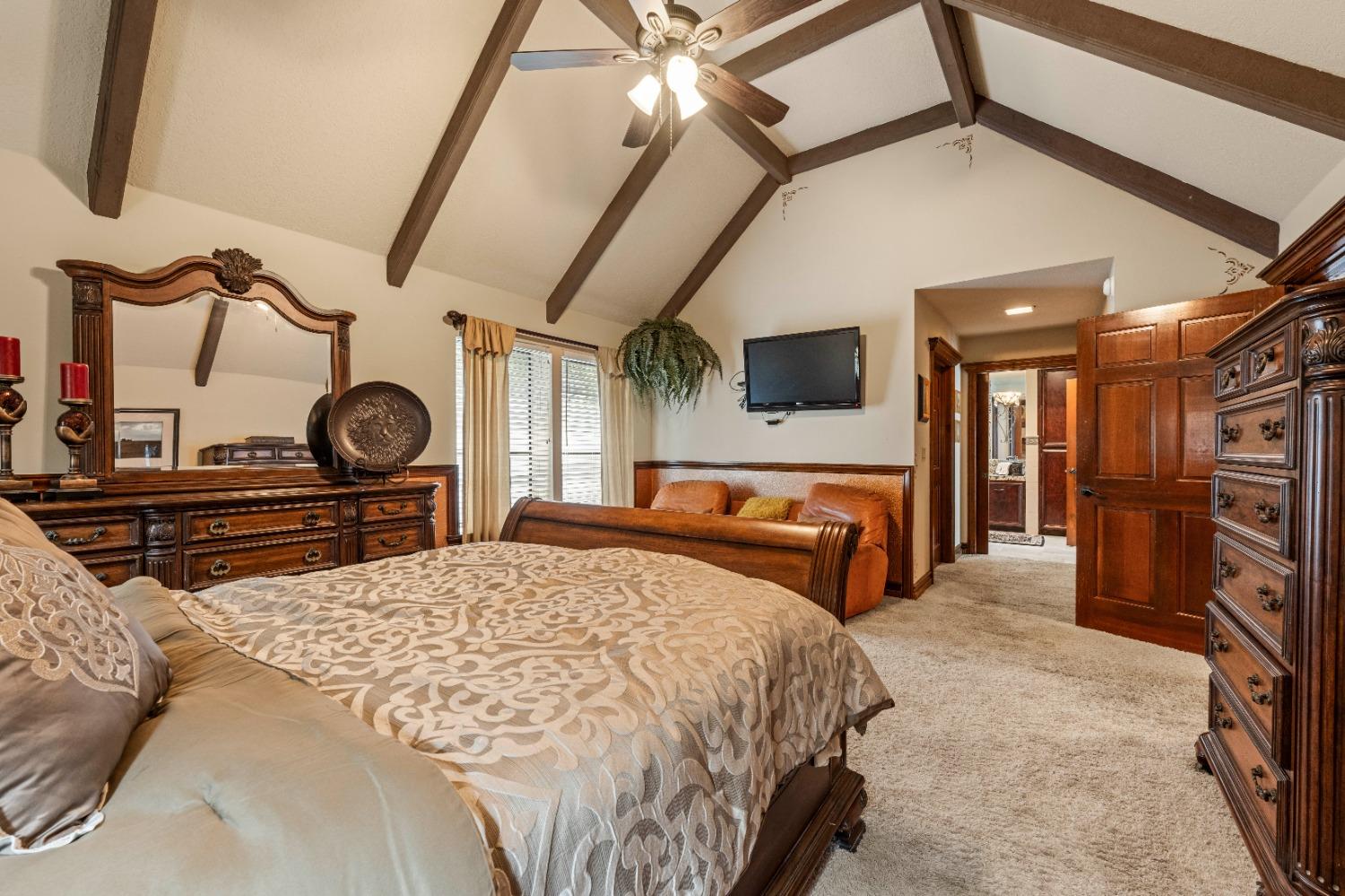 Detail Gallery Image 34 of 76 For 5966 Ridge Park Dr, Loomis,  CA 95650 - 5 Beds | 4/2 Baths