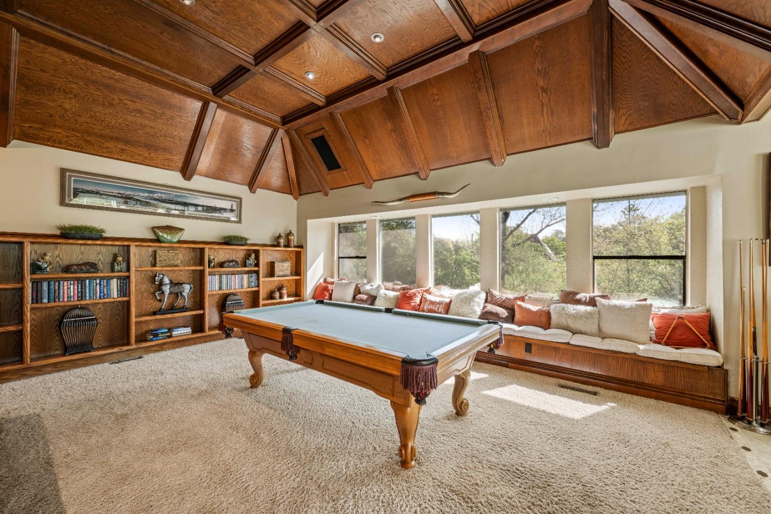Detail Gallery Image 9 of 76 For 5966 Ridge Park Dr, Loomis,  CA 95650 - 5 Beds | 4/2 Baths