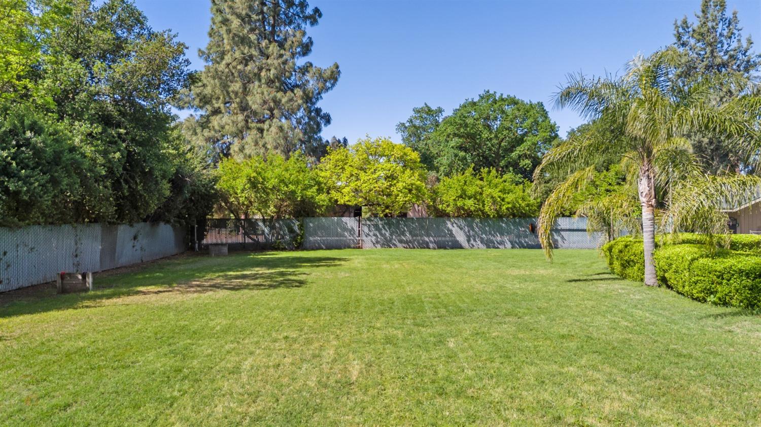Detail Gallery Image 75 of 95 For 8909 E Waterloo Rd, Stockton,  CA 95215 - 4 Beds | 3 Baths