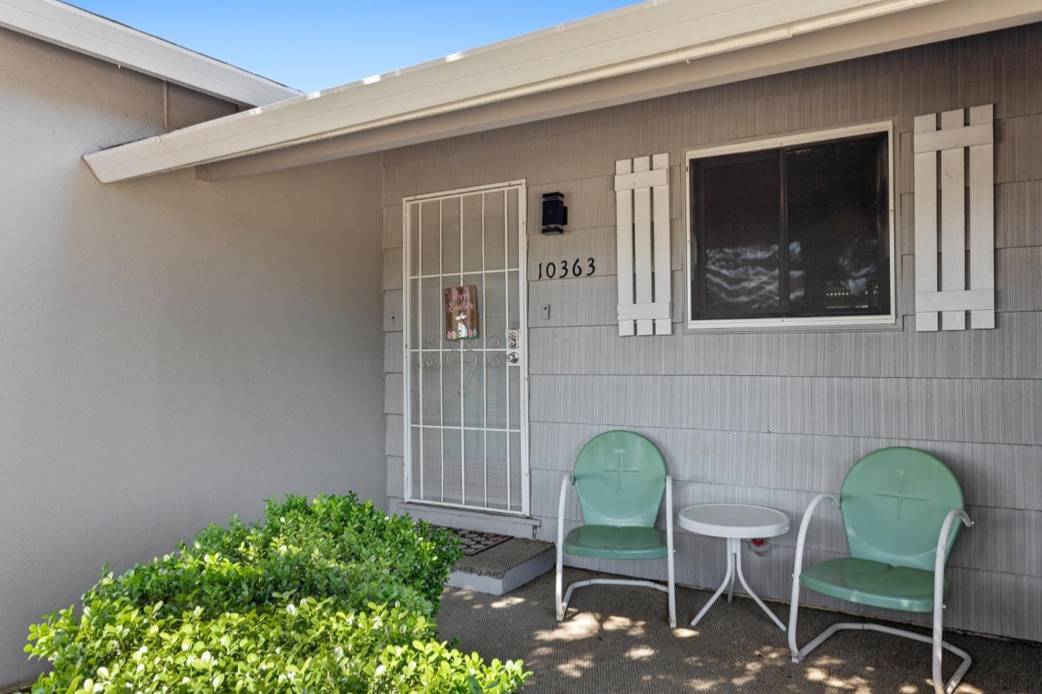 Holmes Way, Rancho Cordova, California image 12