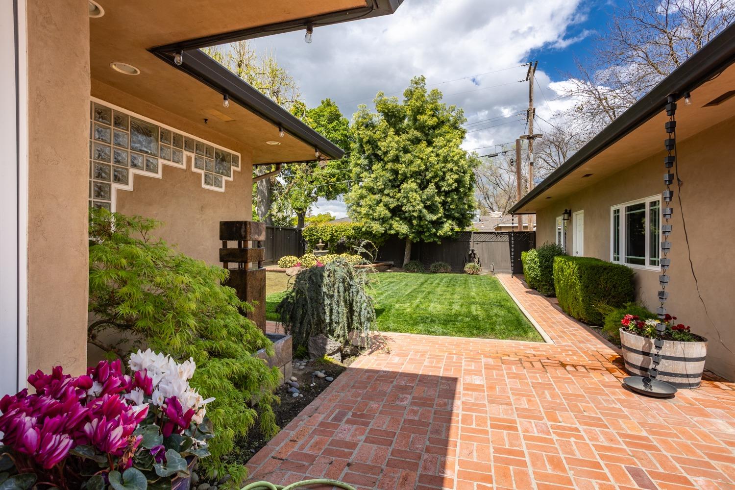 Detail Gallery Image 5 of 32 For 901 Princeton Ave, Modesto,  CA 95350 - 3 Beds | 2/1 Baths