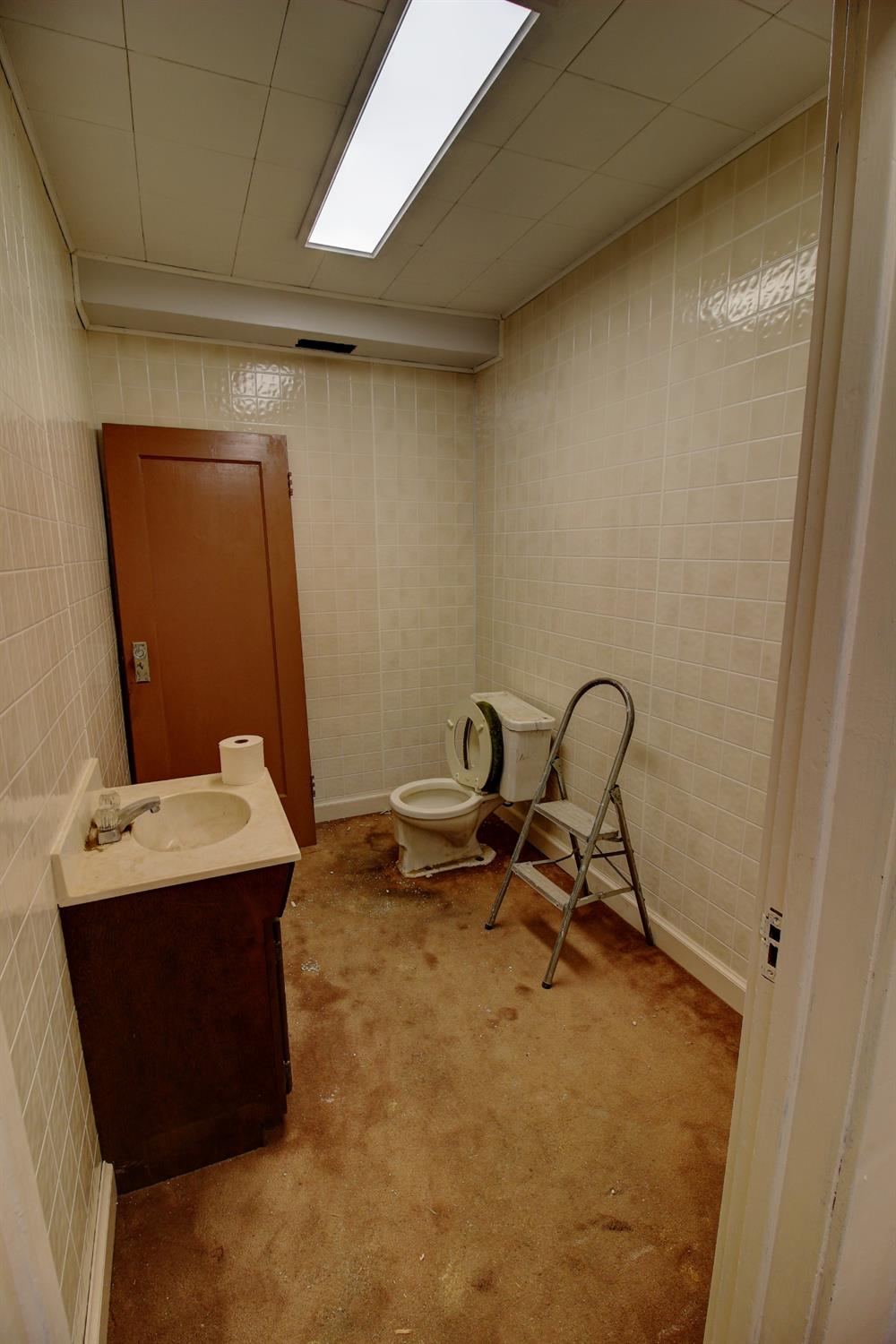Detail Gallery Image 31 of 54 For 605 Scenic Dr, Modesto,  CA 95350 - – Beds | – Baths