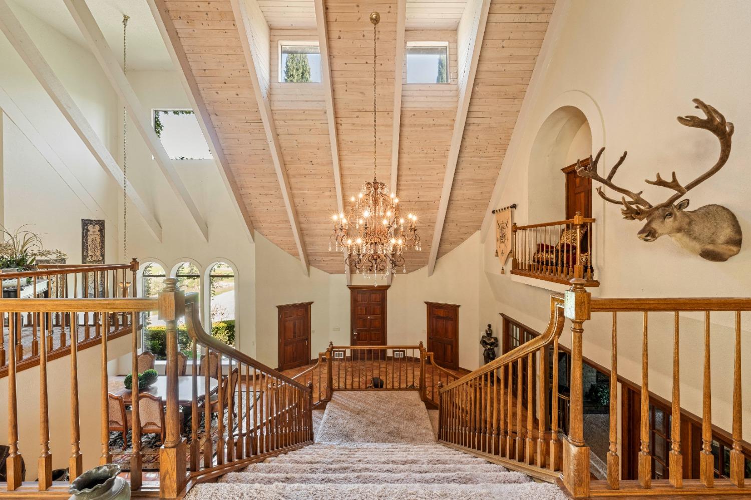 Detail Gallery Image 19 of 76 For 5966 Ridge Park Dr, Loomis,  CA 95650 - 5 Beds | 4/2 Baths