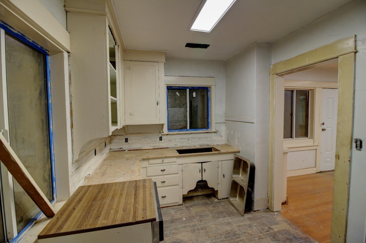 Detail Gallery Image 28 of 54 For 605 Scenic Dr, Modesto,  CA 95350 - – Beds | – Baths