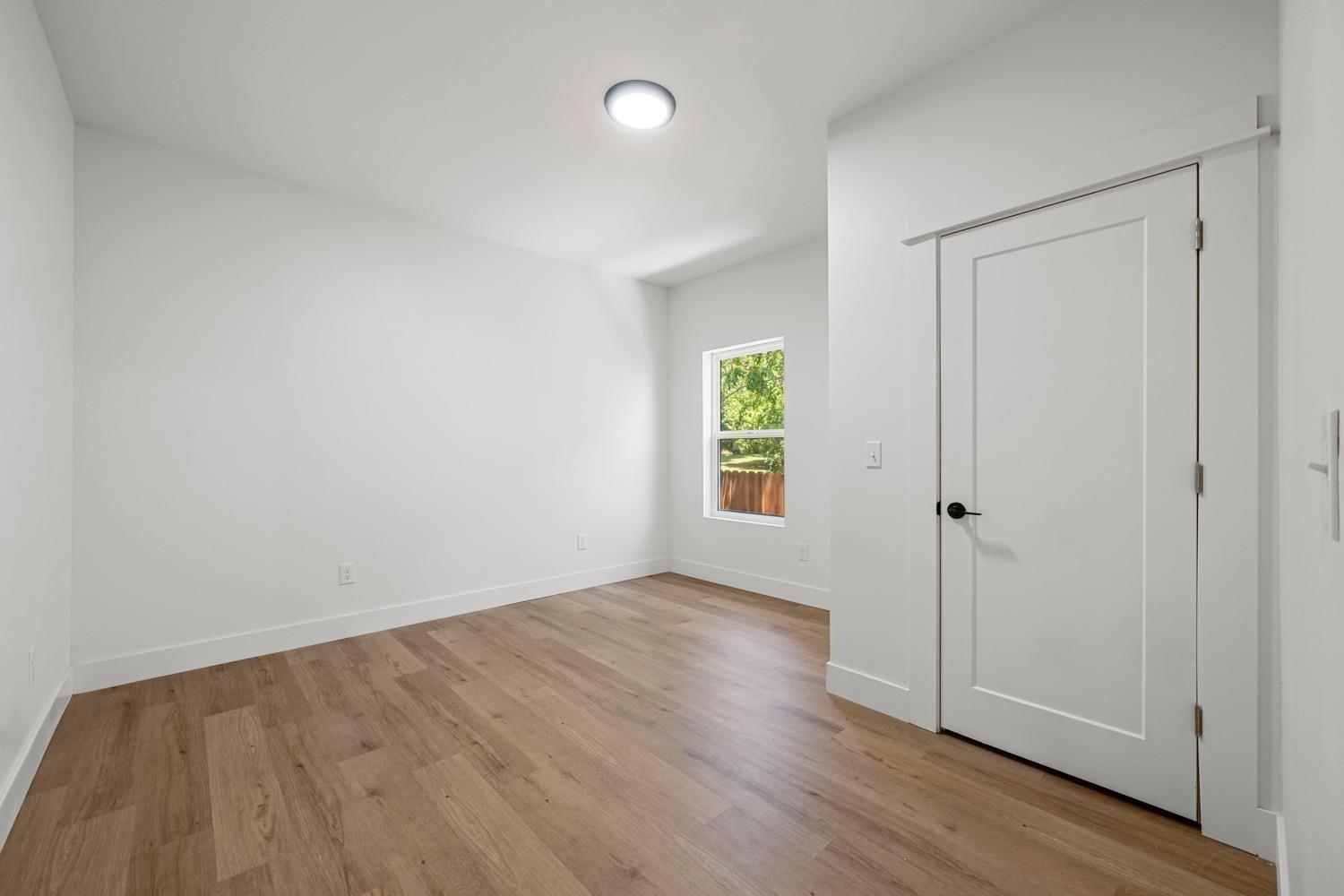 Detail Gallery Image 21 of 39 For 303 El Dorado Ave, Roseville,  CA 95678 - 4 Beds | 3 Baths