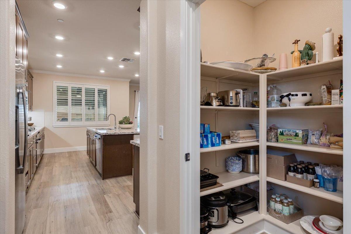 Detail Gallery Image 36 of 82 For 1076 Catalina Way, El Dorado Hills,  CA 95762 - 2 Beds | 2/1 Baths