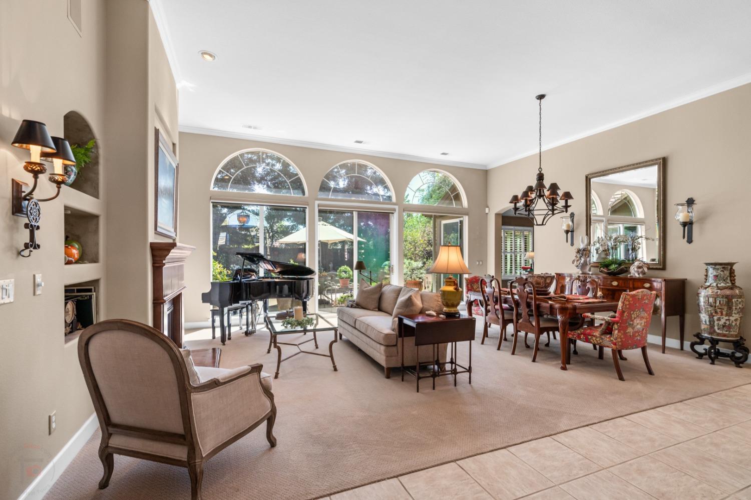 Detail Gallery Image 9 of 77 For 5126 Spanish Bay Cir, Stockton,  CA 95219 - 4 Beds | 3 Baths
