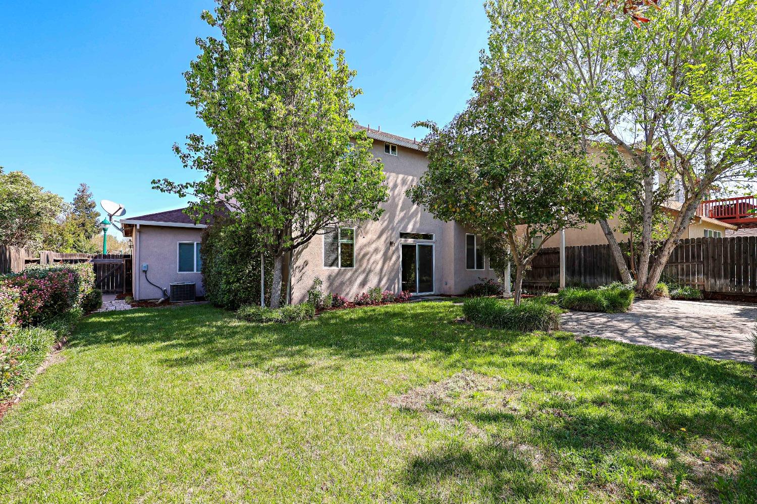 Detail Gallery Image 55 of 71 For 13318 Rivercrest Dr, Waterford,  CA 95386 - 4 Beds | 2/1 Baths