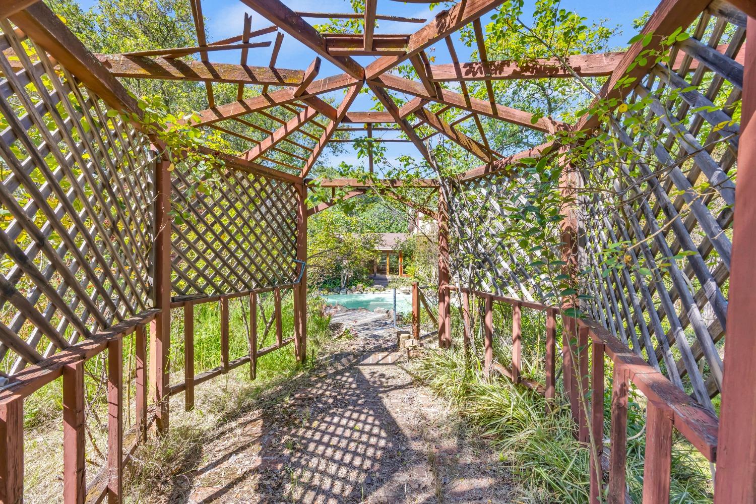 Detail Gallery Image 45 of 72 For 6880 White Ln, Loomis,  CA 95650 - 3 Beds | 3 Baths
