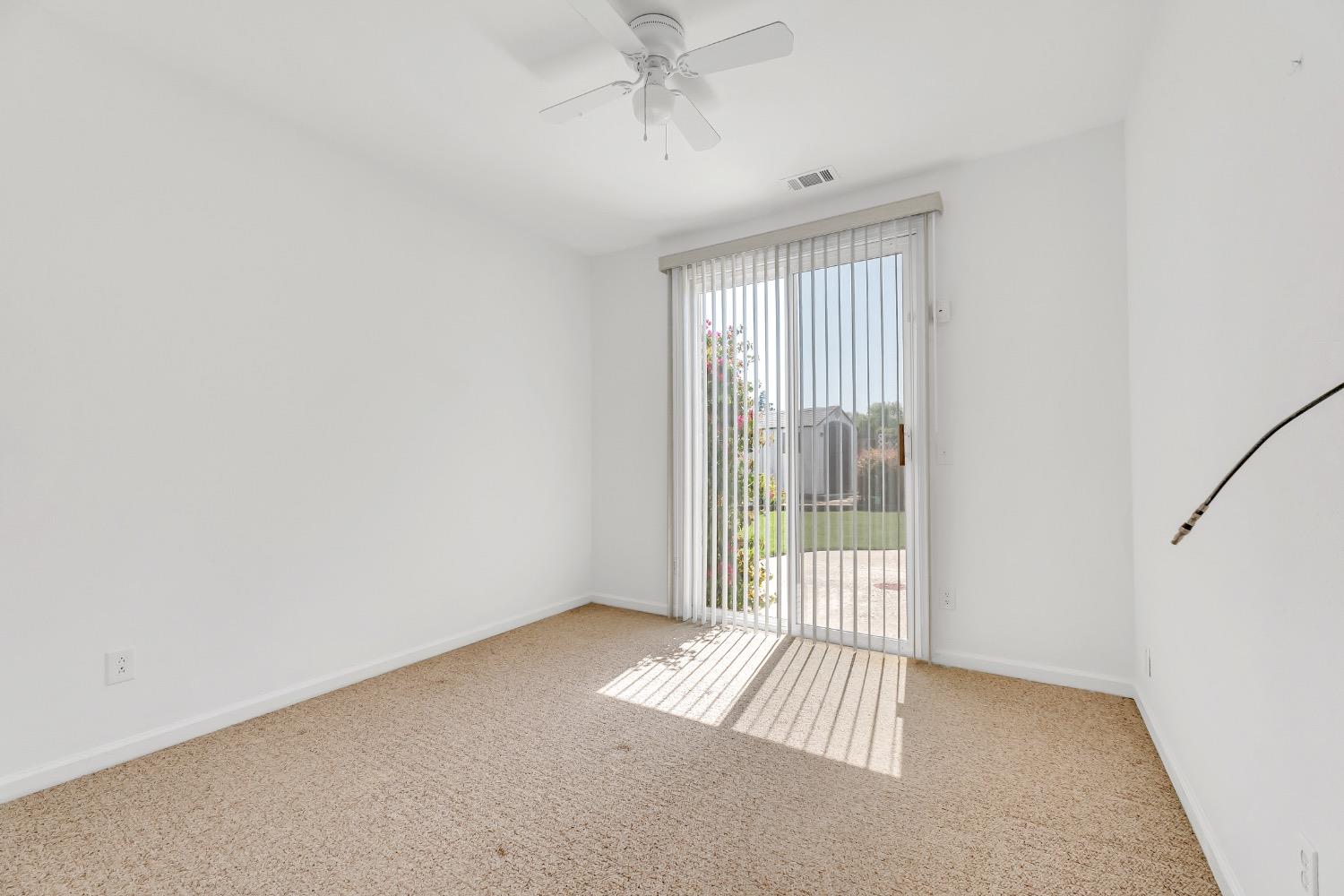 Detail Gallery Image 23 of 49 For 1902 Gerber Dr, Stockton,  CA 95209 - 4 Beds | 3/1 Baths