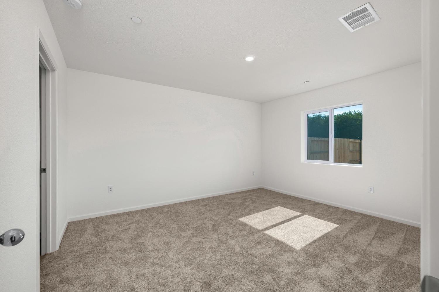 Detail Gallery Image 11 of 15 For 6461 Snedigar Rd, Riverbank,  CA 95367 - 3 Beds | 2 Baths
