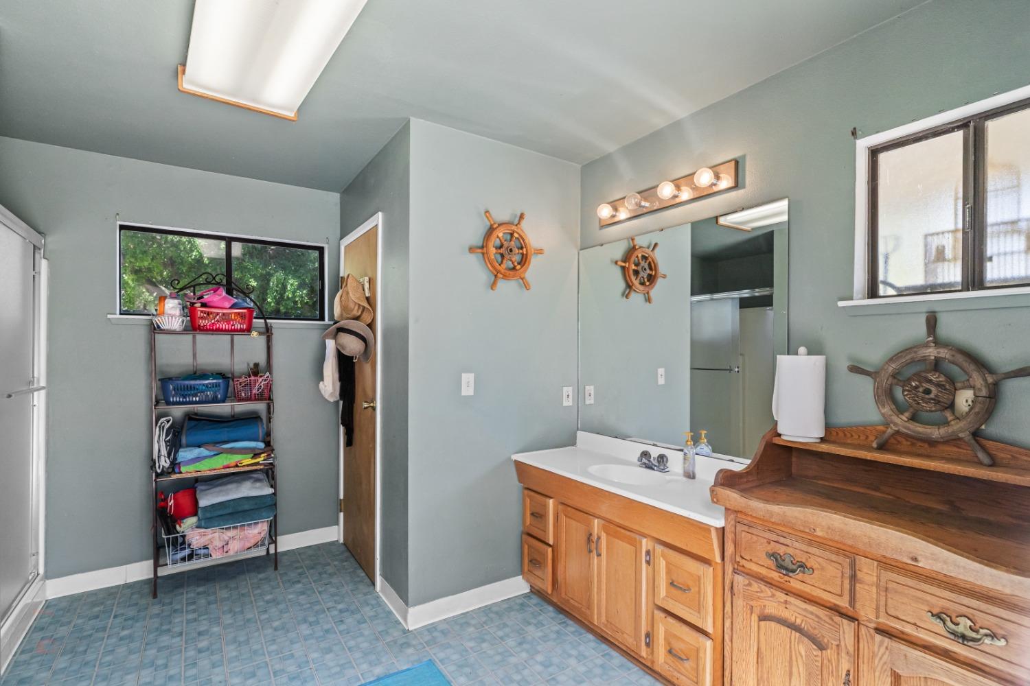 Detail Gallery Image 73 of 95 For 8909 E Waterloo Rd, Stockton,  CA 95215 - 4 Beds | 3 Baths