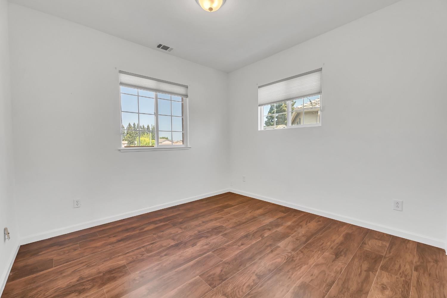 Detail Gallery Image 37 of 49 For 1902 Gerber Dr, Stockton,  CA 95209 - 4 Beds | 3/1 Baths