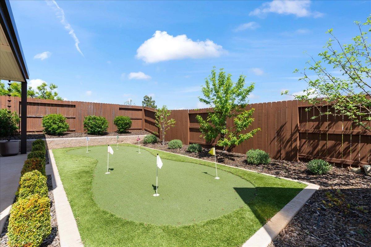 Detail Gallery Image 16 of 82 For 1076 Catalina Way, El Dorado Hills,  CA 95762 - 2 Beds | 2/1 Baths