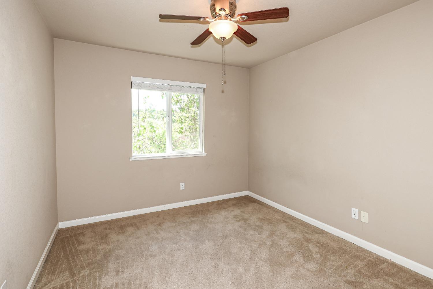 Detail Gallery Image 36 of 71 For 13318 Rivercrest Dr, Waterford,  CA 95386 - 4 Beds | 2/1 Baths