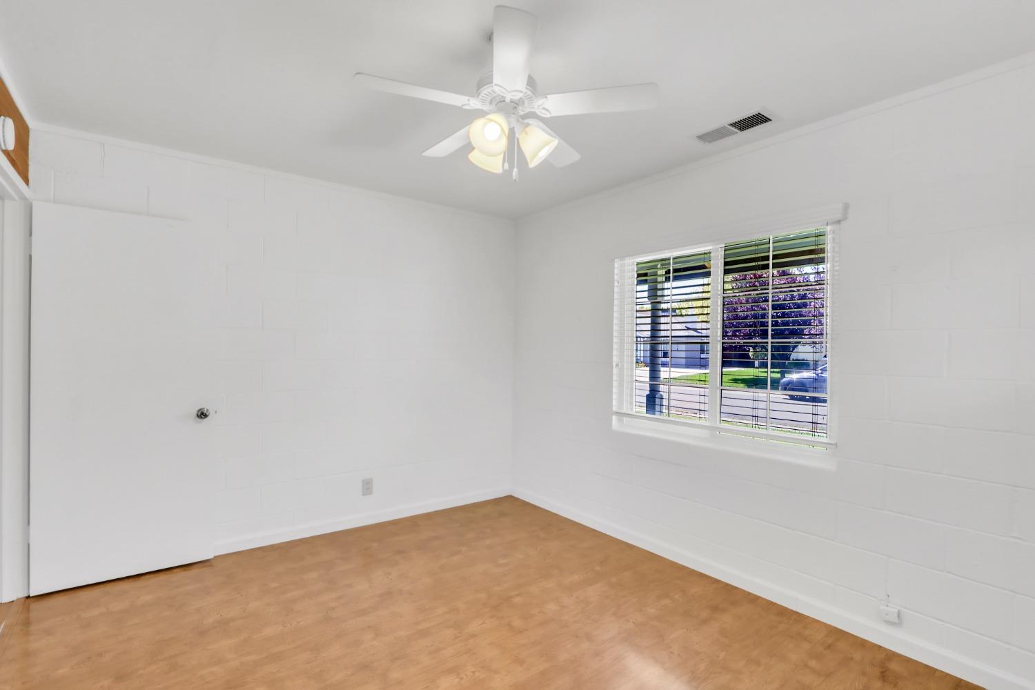Detail Gallery Image 24 of 36 For 5213 Ortega St, Sacramento,  CA 95820 - 3 Beds | 1 Baths
