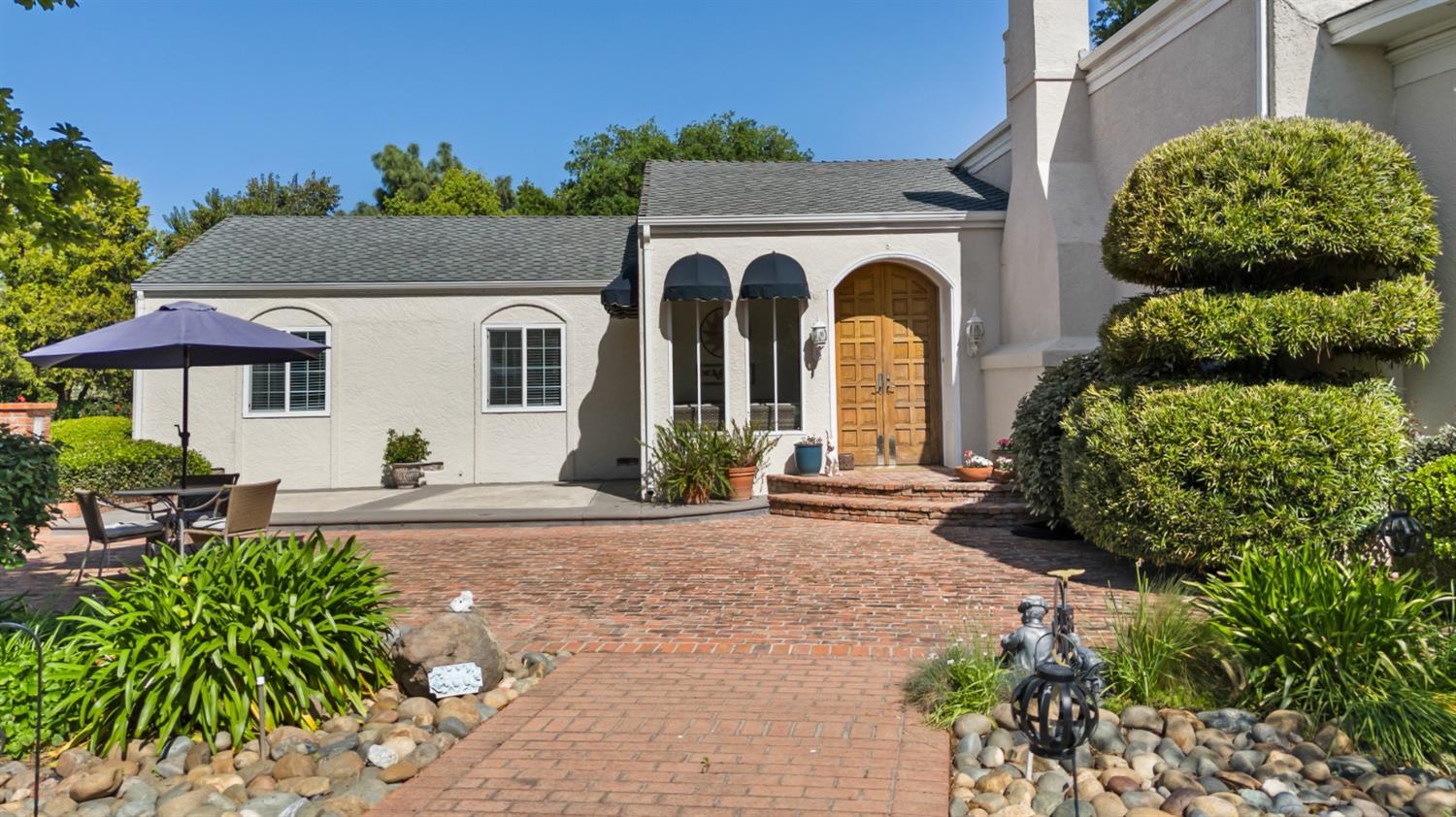 Detail Gallery Image 5 of 95 For 8909 E Waterloo Rd, Stockton,  CA 95215 - 4 Beds | 3 Baths