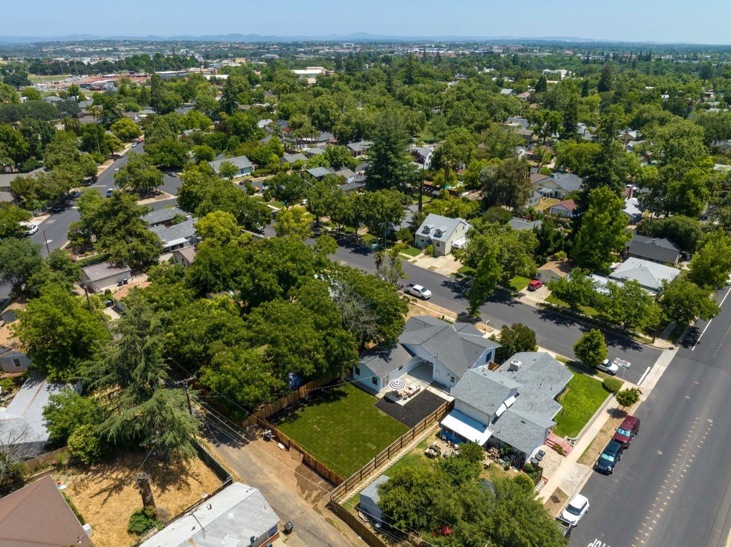 Detail Gallery Image 39 of 39 For 303 El Dorado Ave, Roseville,  CA 95678 - 4 Beds | 3 Baths