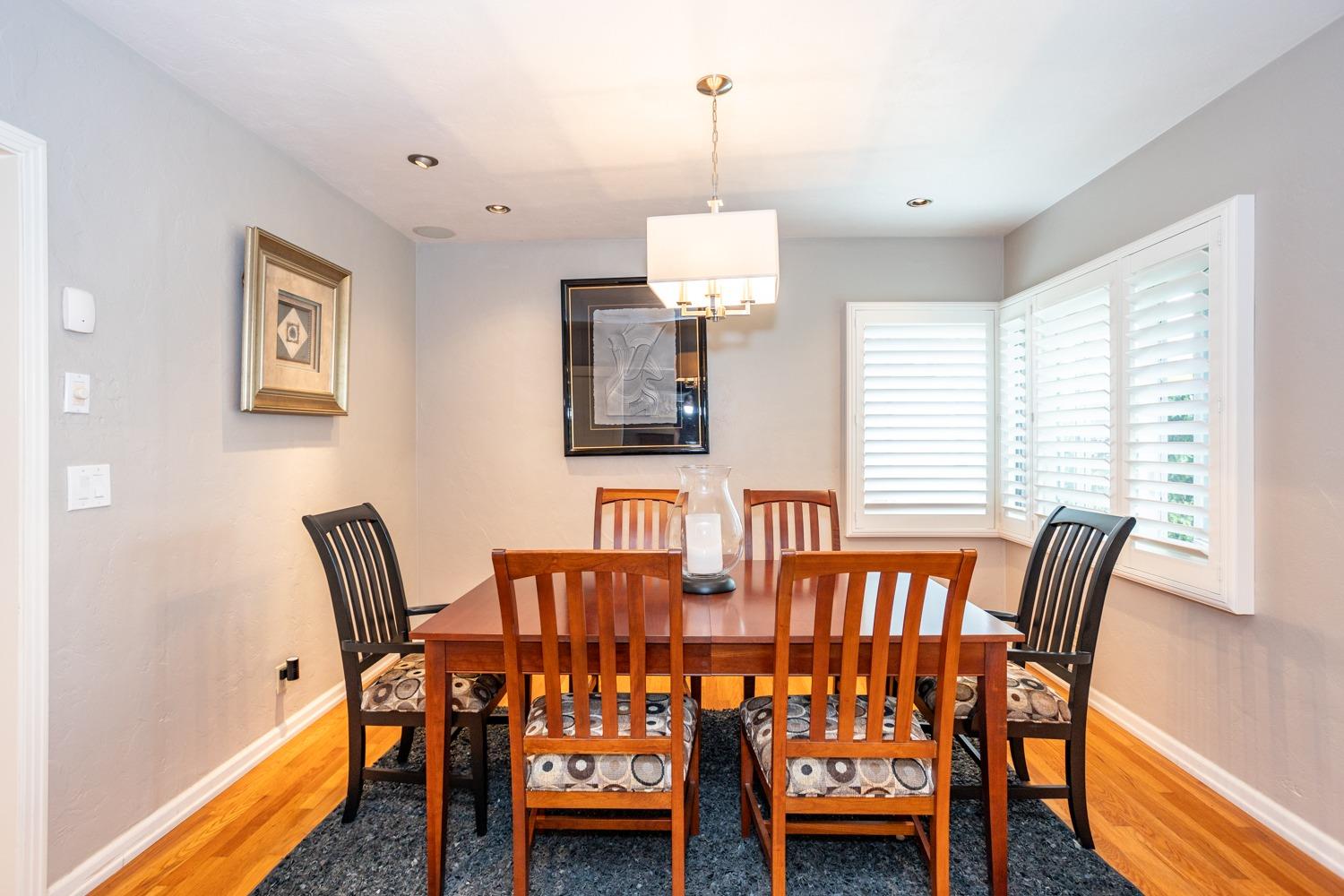 Detail Gallery Image 8 of 32 For 901 Princeton Ave, Modesto,  CA 95350 - 3 Beds | 2/1 Baths