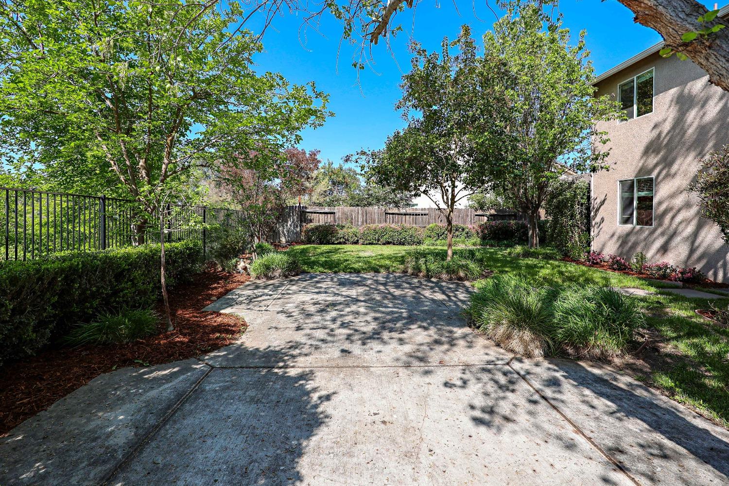 Detail Gallery Image 52 of 71 For 13318 Rivercrest Dr, Waterford,  CA 95386 - 4 Beds | 2/1 Baths