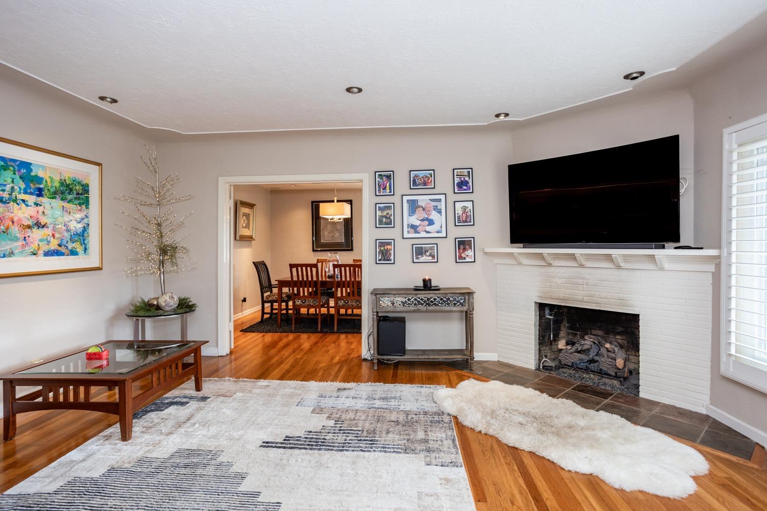 Detail Gallery Image 7 of 32 For 901 Princeton Ave, Modesto,  CA 95350 - 3 Beds | 2/1 Baths