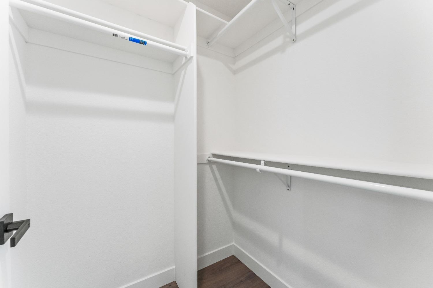 Detail Gallery Image 23 of 65 For 4017 Broadway, Sacramento,  CA 95817 - 4 Beds | 3/1 Baths