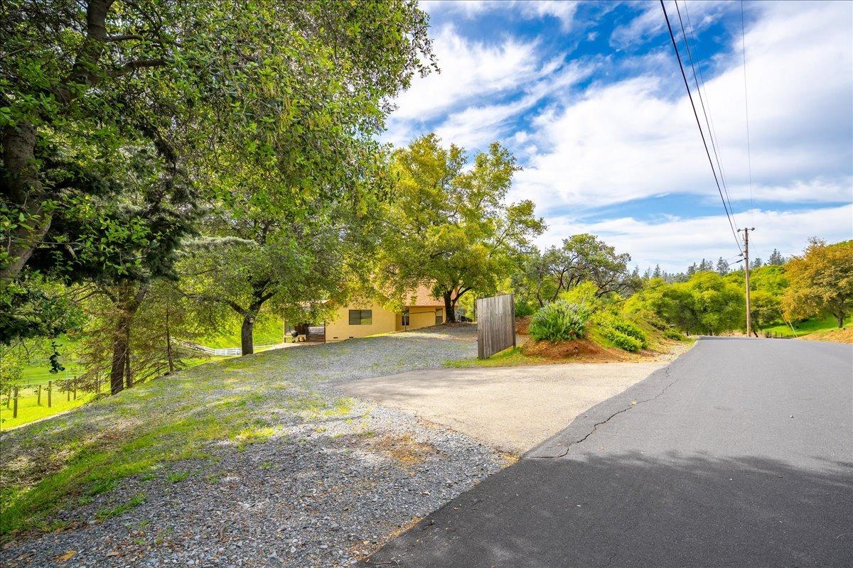 Detail Gallery Image 54 of 67 For 2091 Hidden Gold Trl, Cool,  CA 95614 - 3 Beds | 2/1 Baths