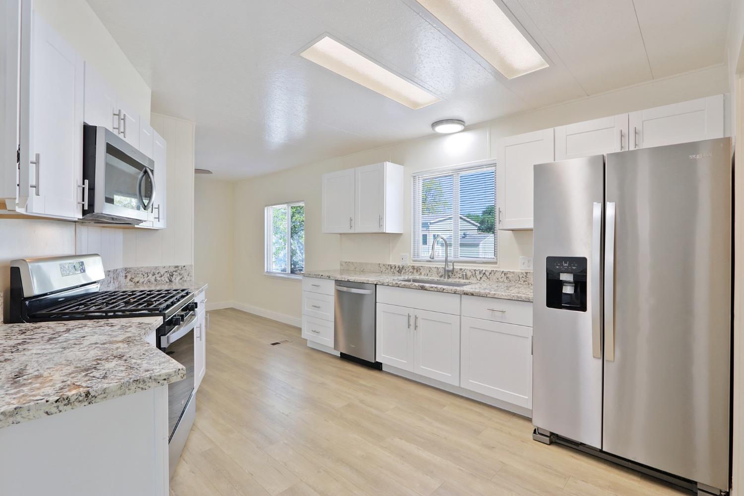 Detail Gallery Image 19 of 41 For 3126 Tory Ln 86, Sacramento,  CA 95827 - 3 Beds | 2 Baths