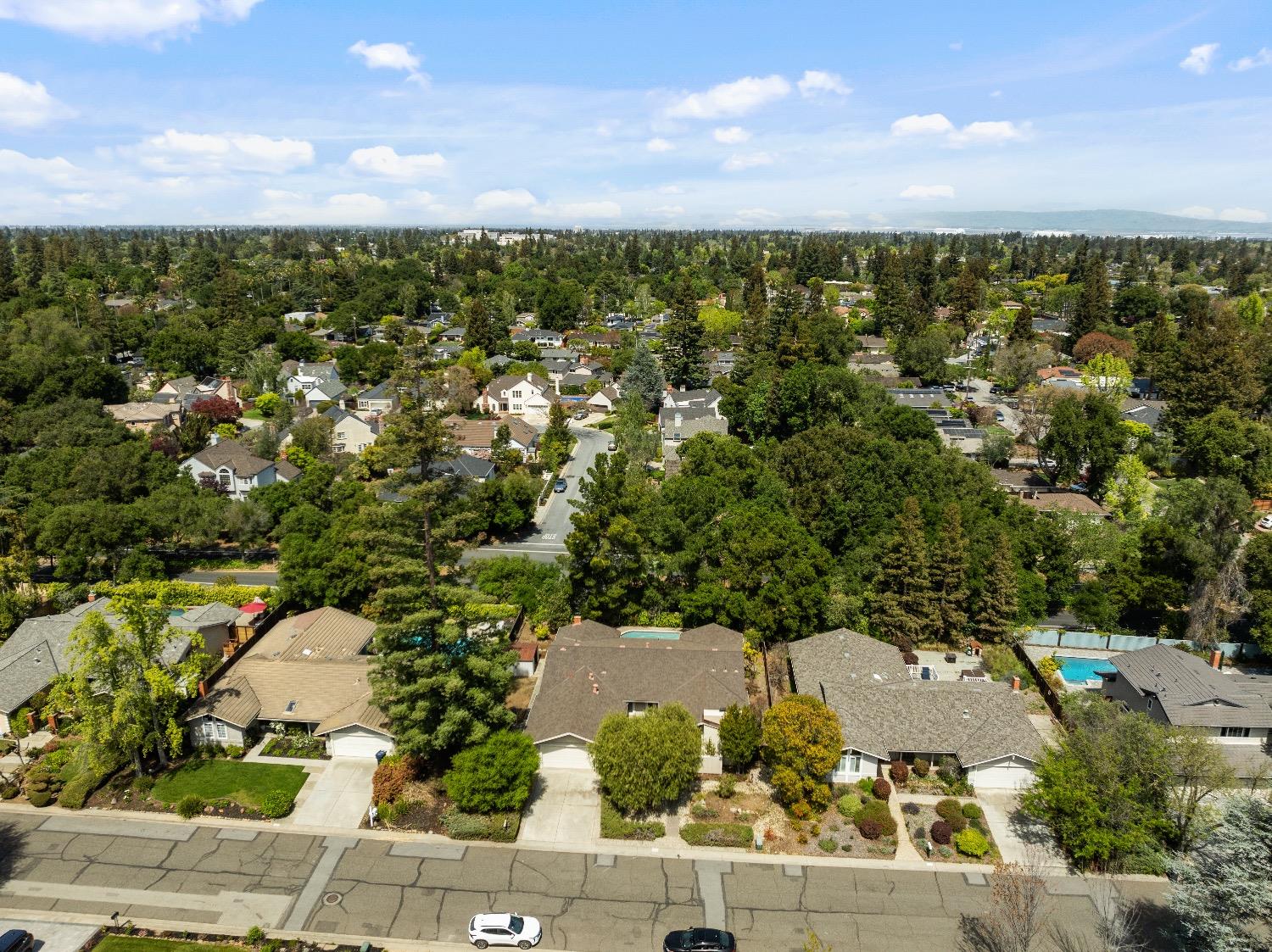 Detail Gallery Image 85 of 86 For 1365 Bright Oaks Ct, Los Altos,  CA 94024 - 4 Beds | 2 Baths