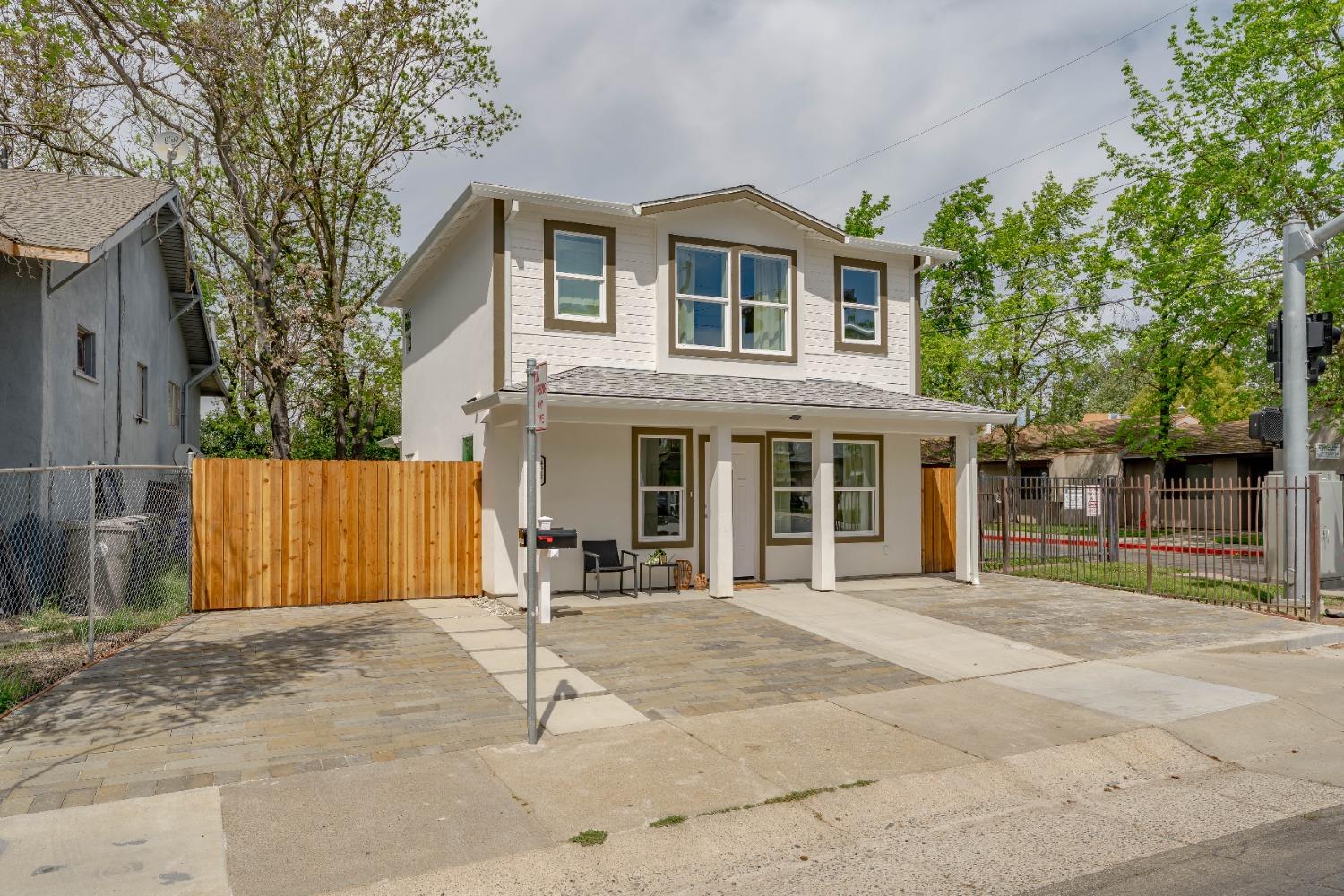 Detail Gallery Image 51 of 65 For 4017 Broadway, Sacramento,  CA 95817 - 4 Beds | 3/1 Baths