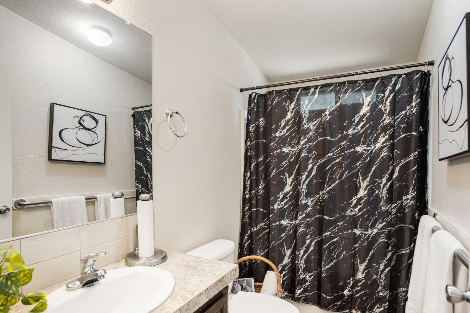 Detail Gallery Image 11 of 25 For 900 Old Stockton Rd 211, Oakdale,  CA 95361 - 3 Beds | 2 Baths