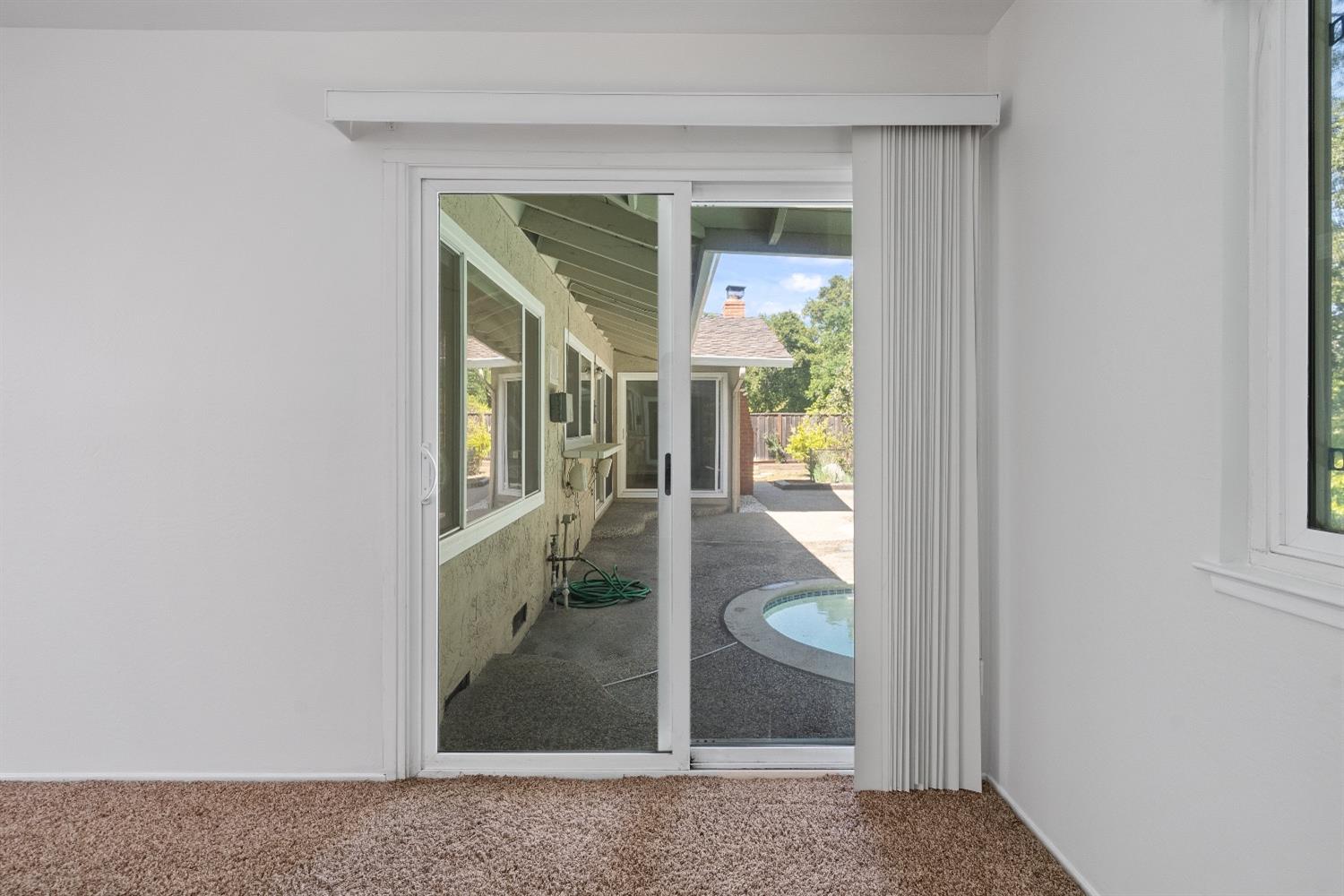 Detail Gallery Image 19 of 86 For 1365 Bright Oaks Ct, Los Altos,  CA 94024 - 4 Beds | 2 Baths