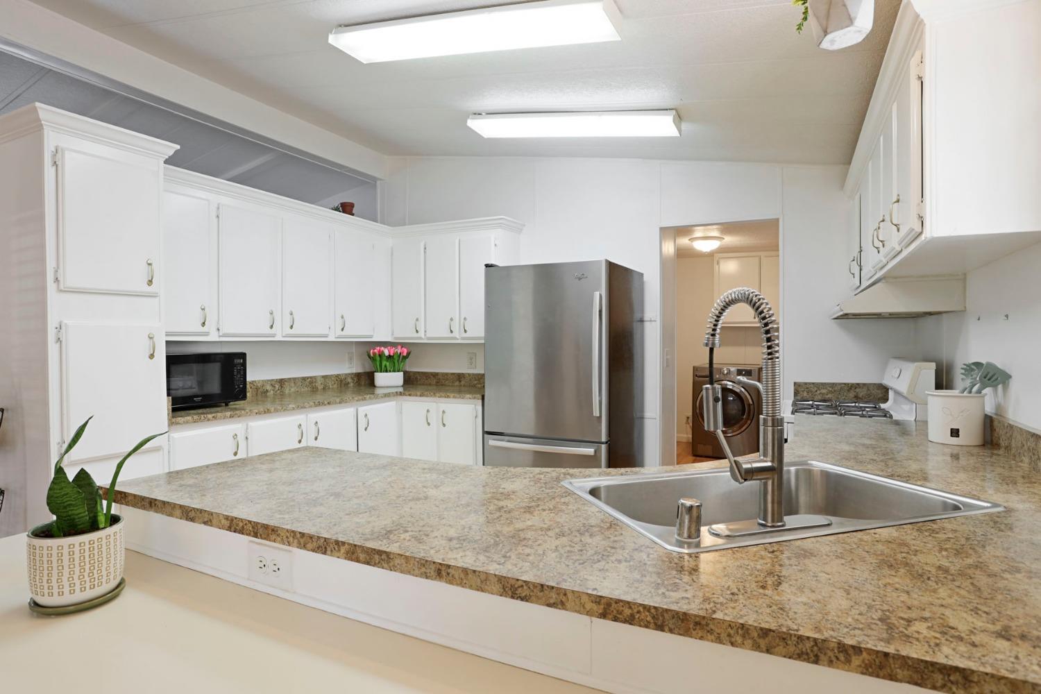 Detail Gallery Image 35 of 42 For 6706 Tam O Shanter Dr 96, Stockton,  CA 95210 - 3 Beds | 2 Baths