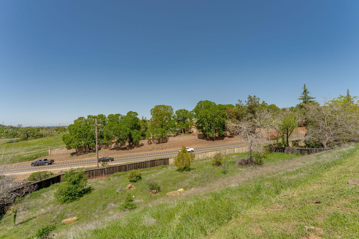 Detail Gallery Image 75 of 85 For 3521 Foxmore Ln, Rescue,  CA 95672 - 5 Beds | 3/1 Baths