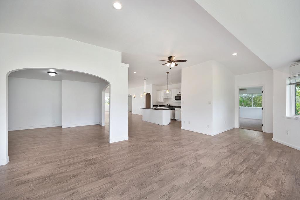 Detail Gallery Image 17 of 72 For 5800 Wilkinson Ln, Burson,  CA 95252 - 3 Beds | 3 Baths