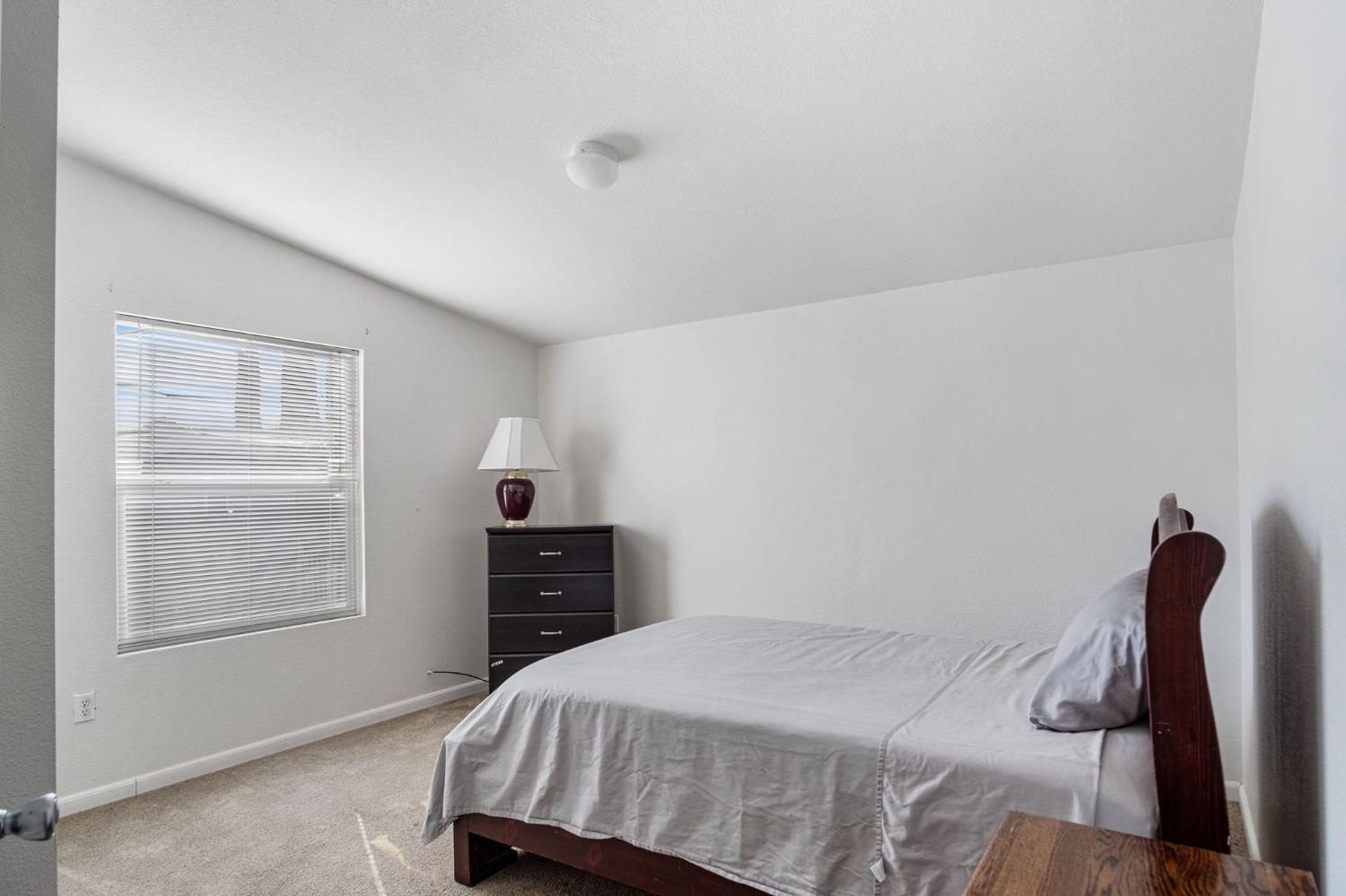Detail Gallery Image 9 of 25 For 900 Old Stockton Rd 211, Oakdale,  CA 95361 - 3 Beds | 2 Baths