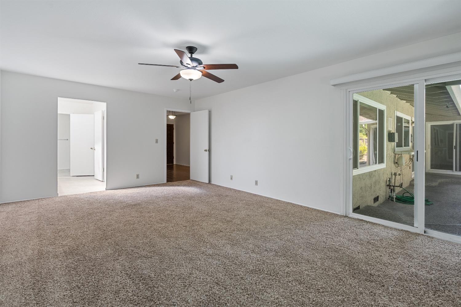 Detail Gallery Image 20 of 86 For 1365 Bright Oaks Ct, Los Altos,  CA 94024 - 4 Beds | 2 Baths
