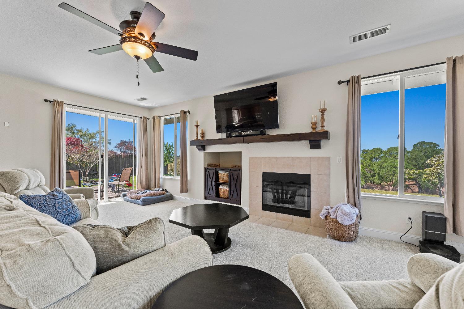Detail Gallery Image 57 of 85 For 3521 Foxmore Ln, Rescue,  CA 95672 - 5 Beds | 3/1 Baths