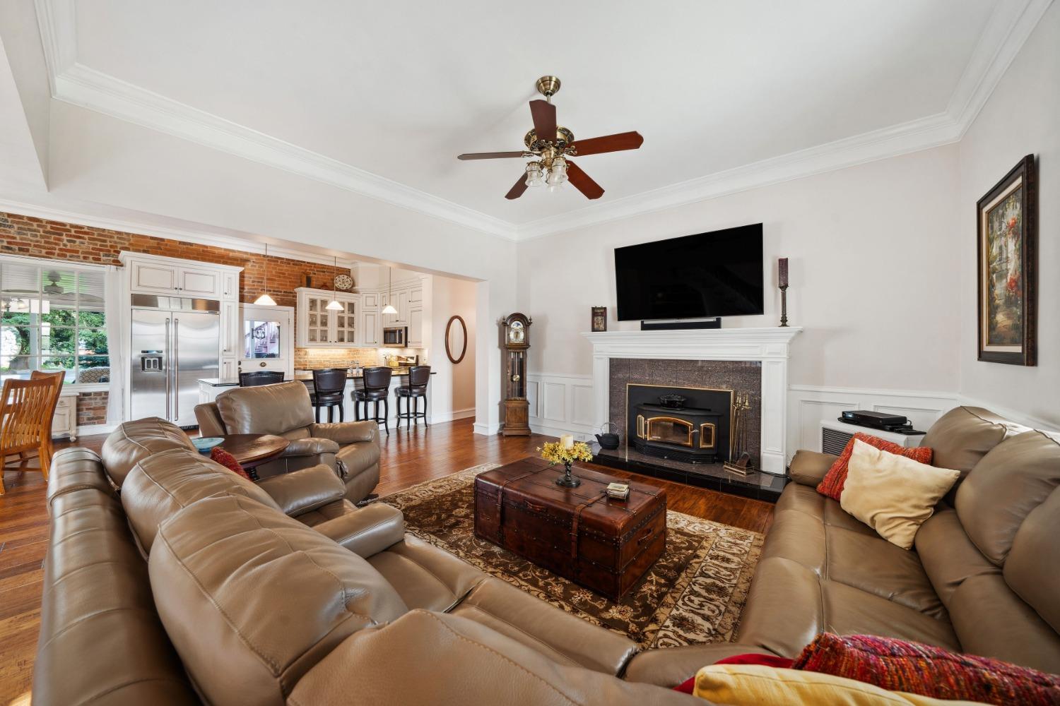 Detail Gallery Image 20 of 89 For 6321 North St, El Dorado,  CA 95623 - 4 Beds | 2/1 Baths