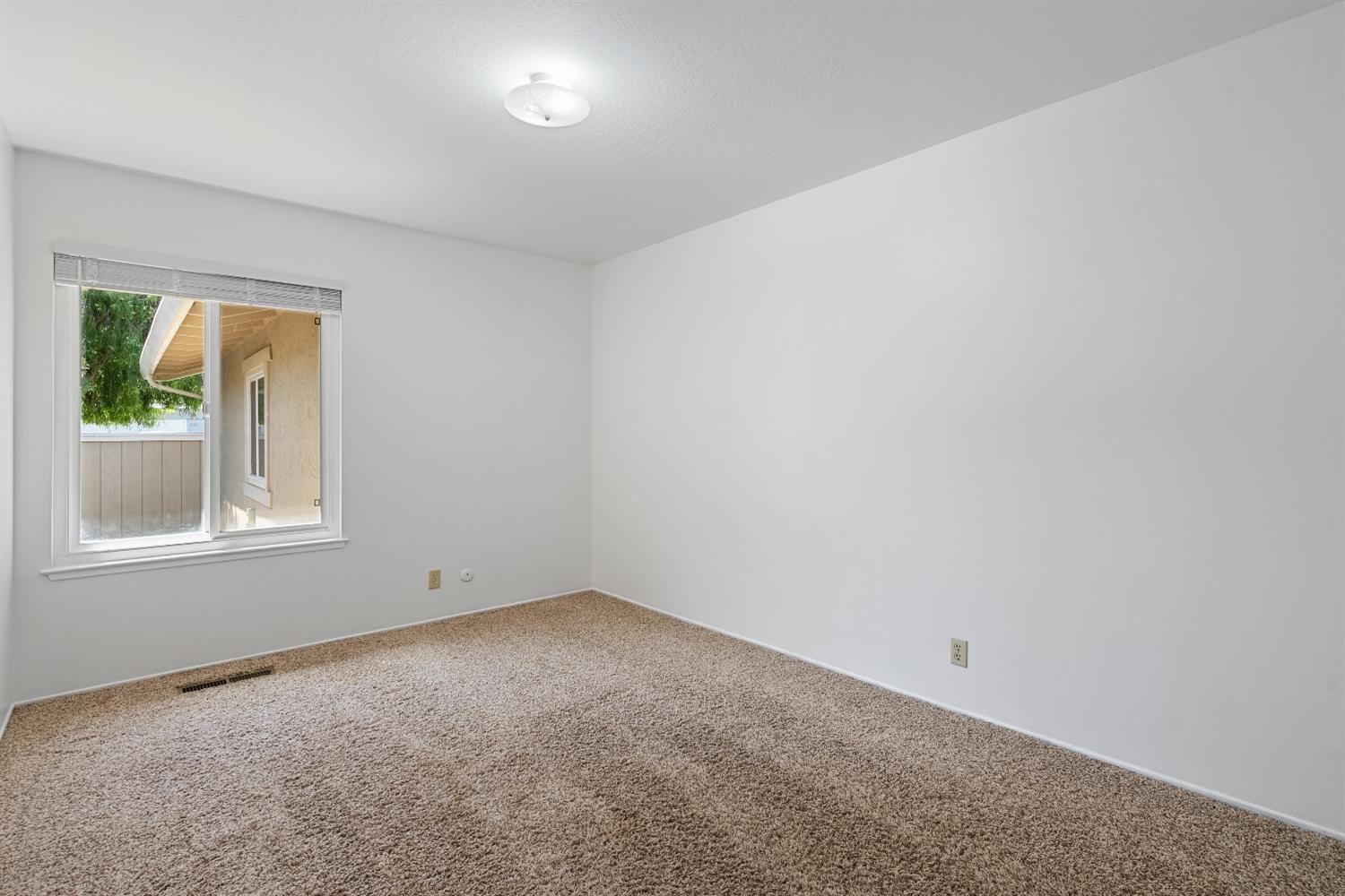 Detail Gallery Image 50 of 86 For 1365 Bright Oaks Ct, Los Altos,  CA 94024 - 4 Beds | 2 Baths
