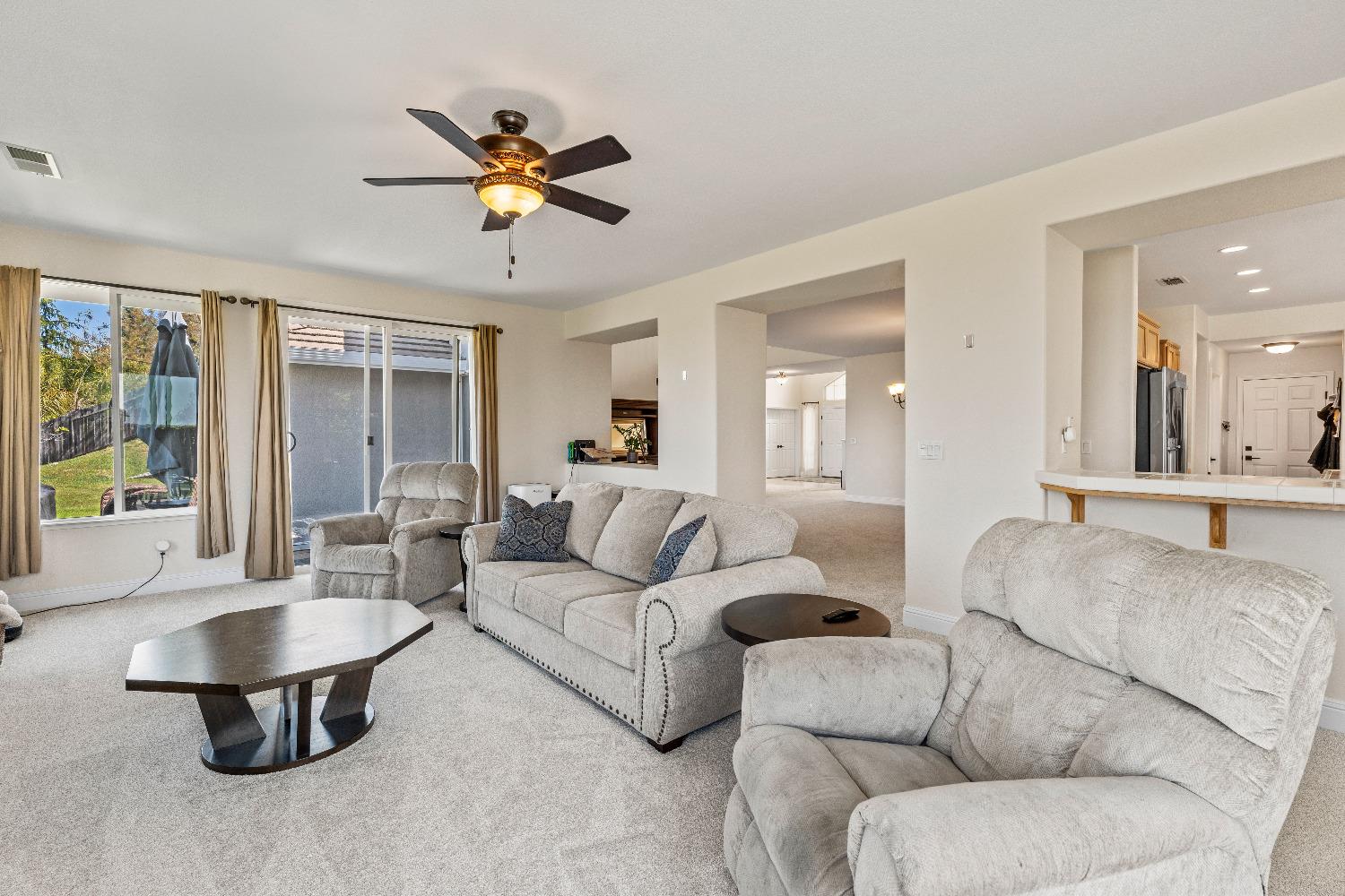 Detail Gallery Image 66 of 85 For 3521 Foxmore Ln, Rescue,  CA 95672 - 5 Beds | 3/1 Baths