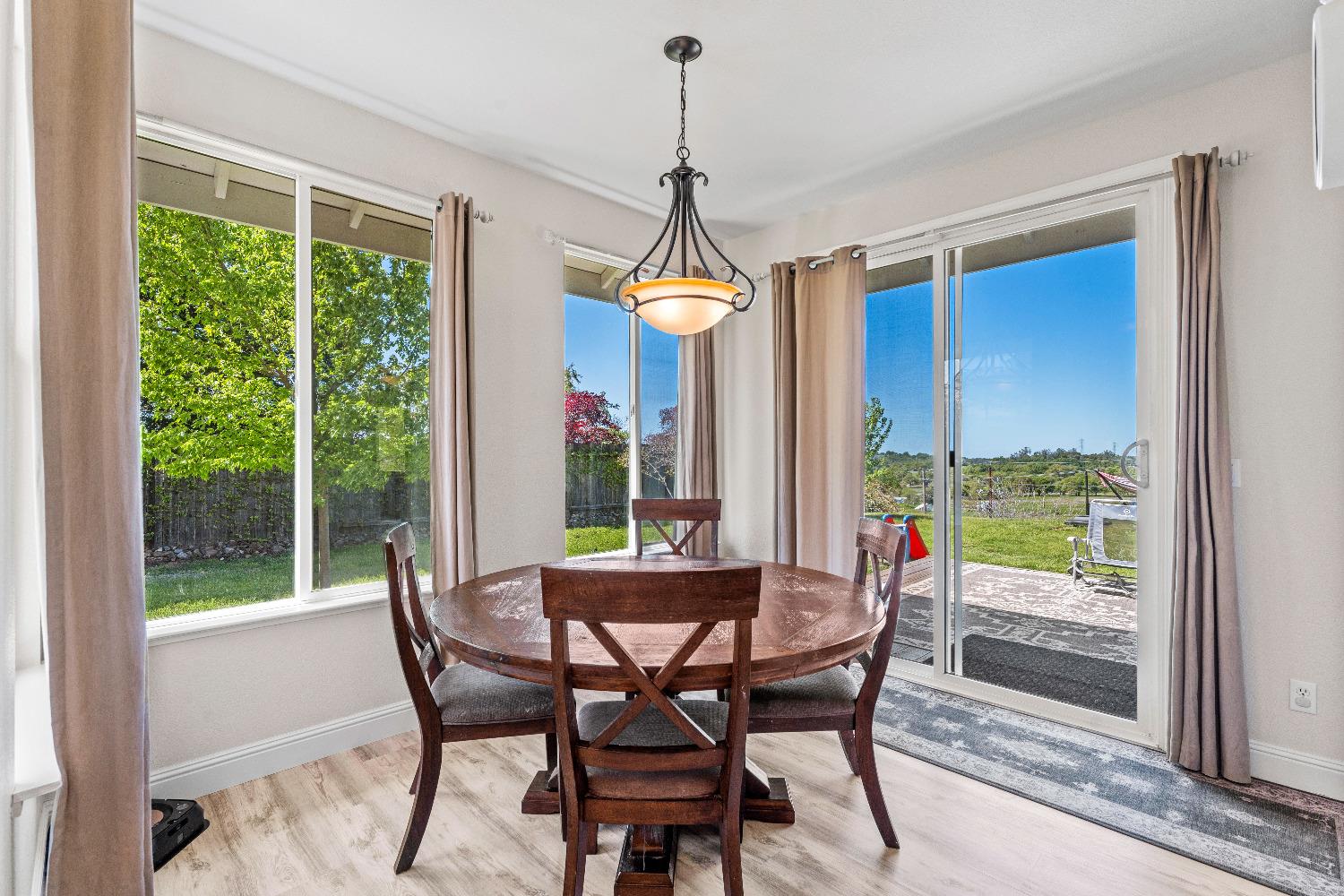 Detail Gallery Image 65 of 85 For 3521 Foxmore Ln, Rescue,  CA 95672 - 5 Beds | 3/1 Baths